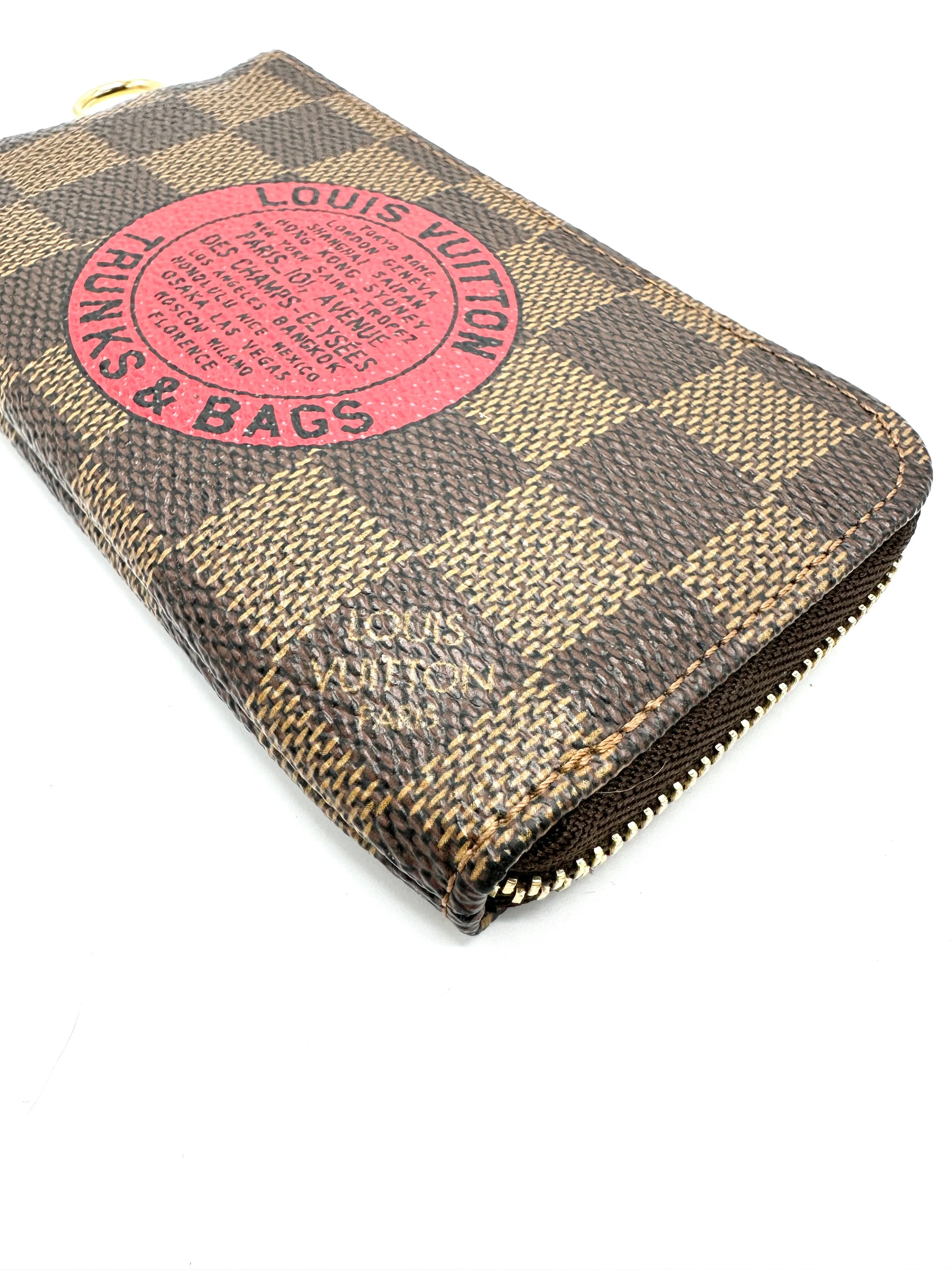 Damier Ebene Trunks & Bags Cles