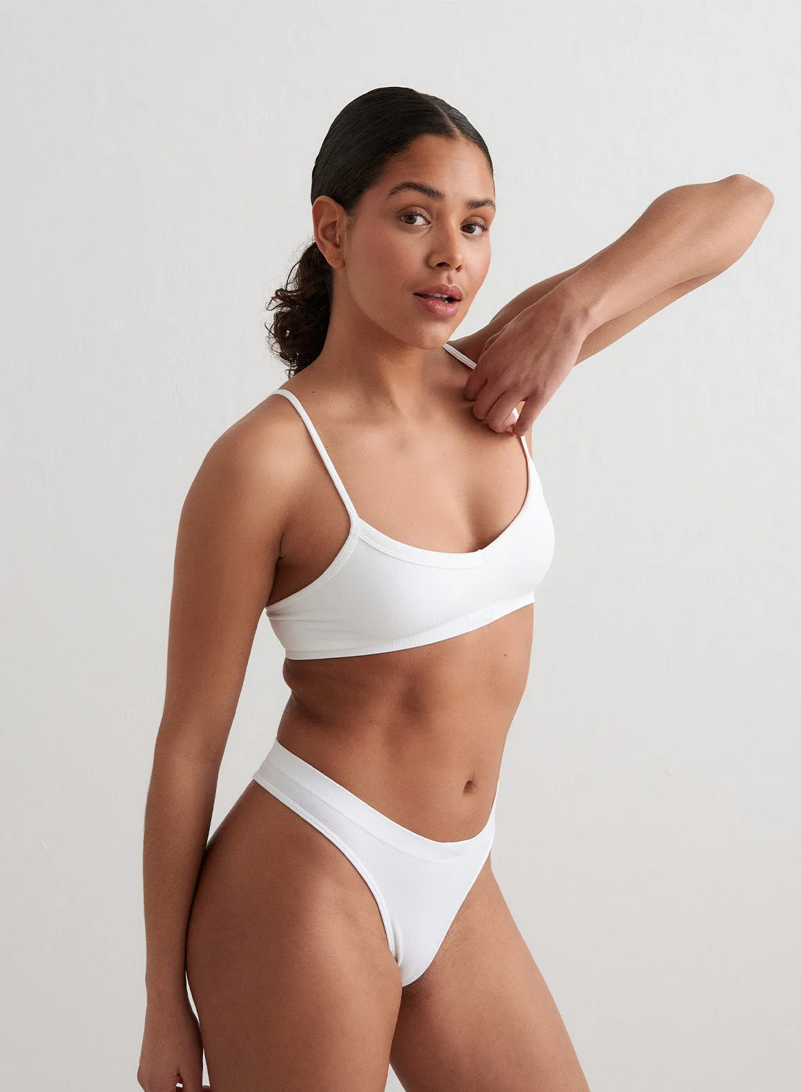 White Seamless Bra