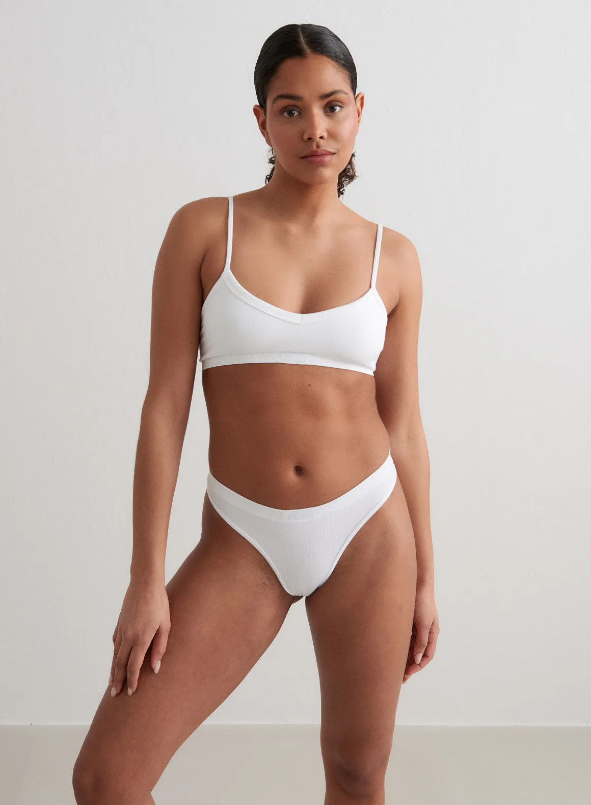 White Seamless Bra